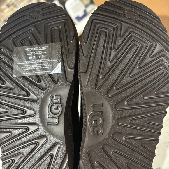 UGG Tasman II Slipper Dusted Cocoa DDC Kids Sz 3-6 1019066k Brand New Condition - Picture 10 of 13